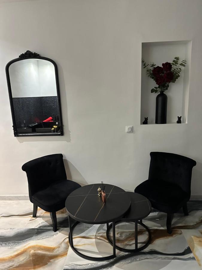 Suite De Prestige Avec Spa & Cinema Ivry-sur-Seine Exterior foto